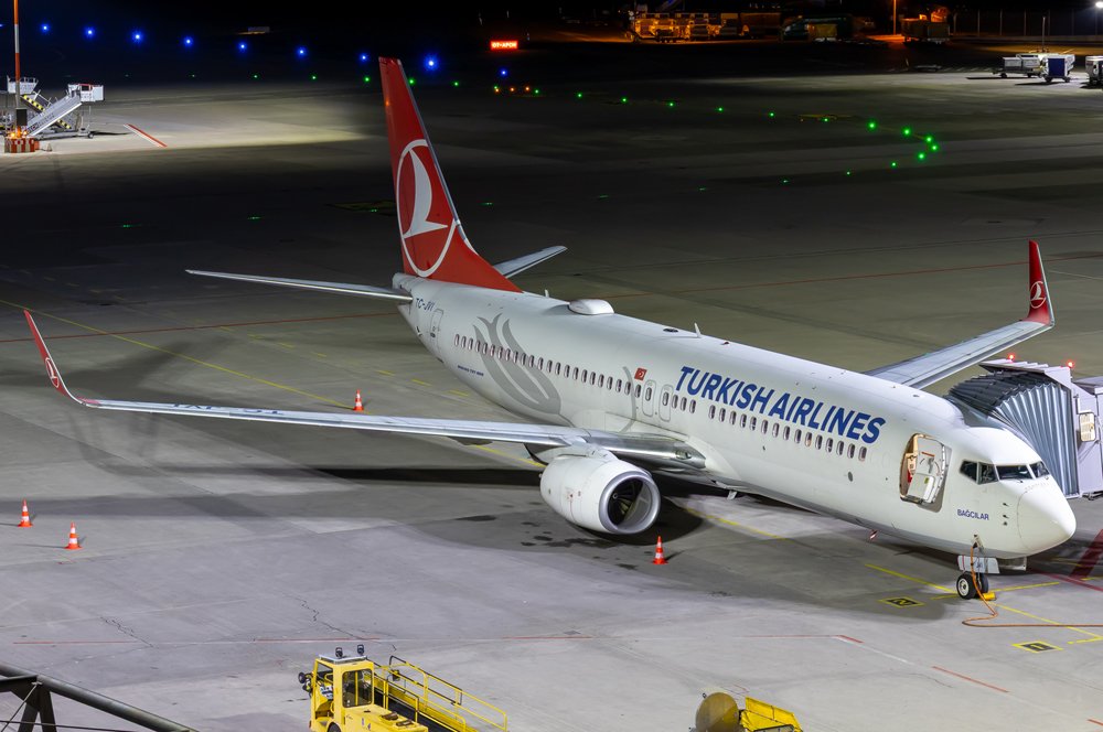 Turkish Airlines / TC-JVI / Boeing 737-8F2