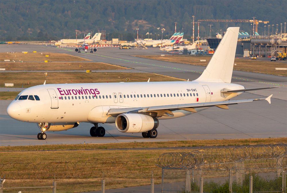 Eurowings (Avion Express Malta) / 9H-SWC / Airbus A320-232