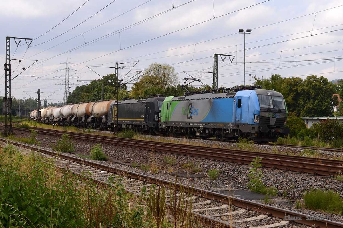 1293 905-1 193 854-7.jpg