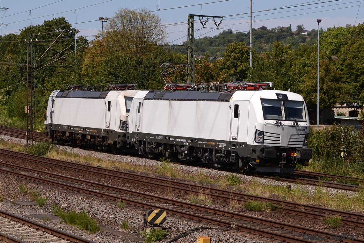 7193 684-6 7193 636-6.jpg