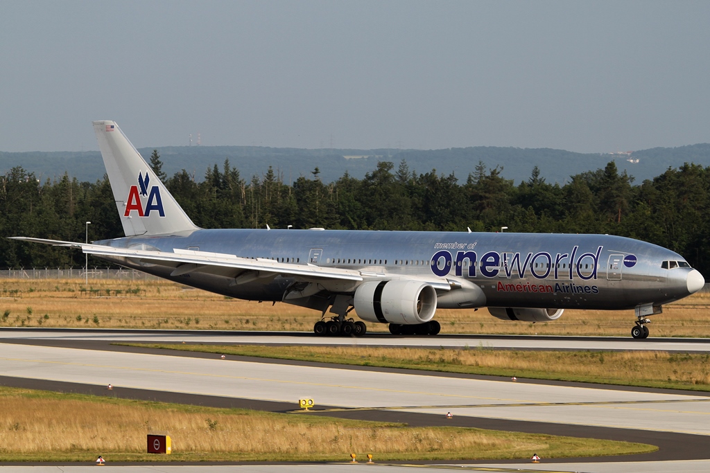 American Airlines Boeing 777-223(ER) N791AN