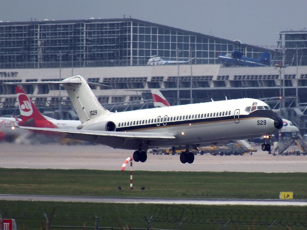 DSCF8926.JPG